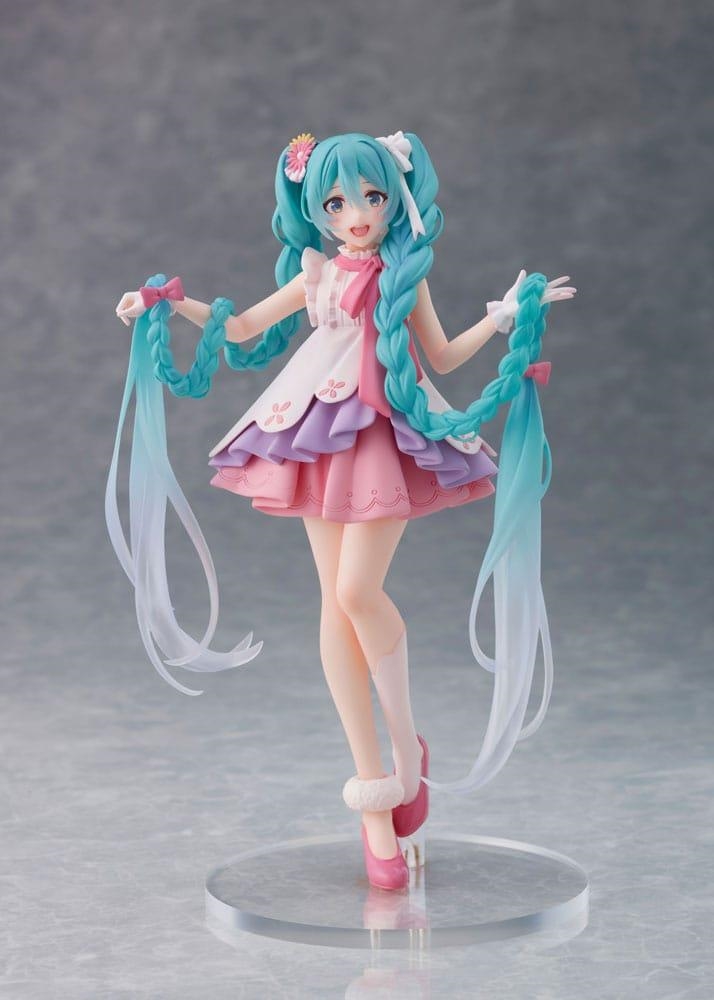 HATSUNE MIKU: ESTATUA HATSUNE MIKU WONDERLAND RAPUNZEL VER. 18 CM PVC [CAJA] | Akira Comics  - libreria donde comprar comics, juegos y libros online