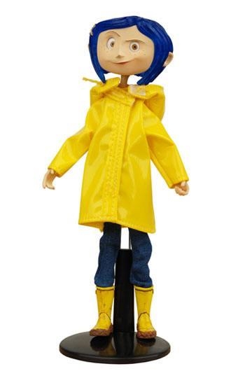 CORALINE: FIGURA ARTICULABLE CORALINE CON CHUBASQUERO Y BOTAS (18 CMS) [CAJA] | Akira Comics  - libreria donde comprar comics, juegos y libros online
