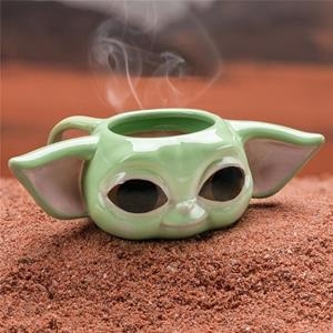 STAR WARS: TAZA THE MANDALORIAN SHAPED THE CHILD (CERAMICA) [CAJA] | Akira Comics  - libreria donde comprar comics, juegos y libros online