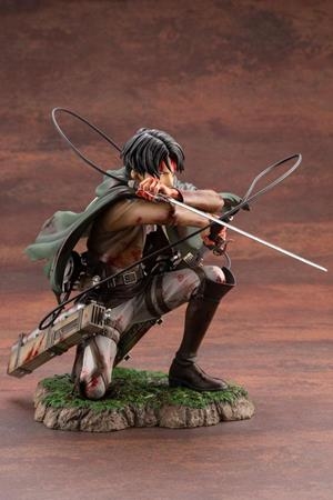 ATTACK ON TITAN: ESTATUA LEVI FORTITUDE ARTFXJ PVC 1/7 VER. 17 CM [CAJA] | Akira Comics  - libreria donde comprar comics, juegos y libros online